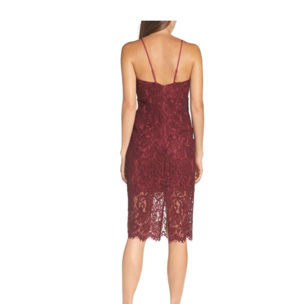 BARDOT LACE PENCIL DRESS IN BURGUNDY - Picture 2 of 5